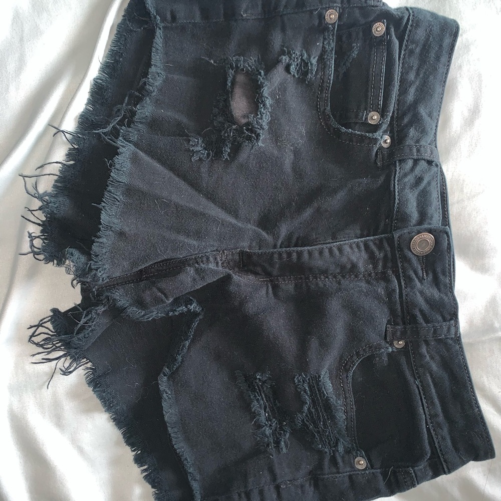 American eagle distressed black shorts